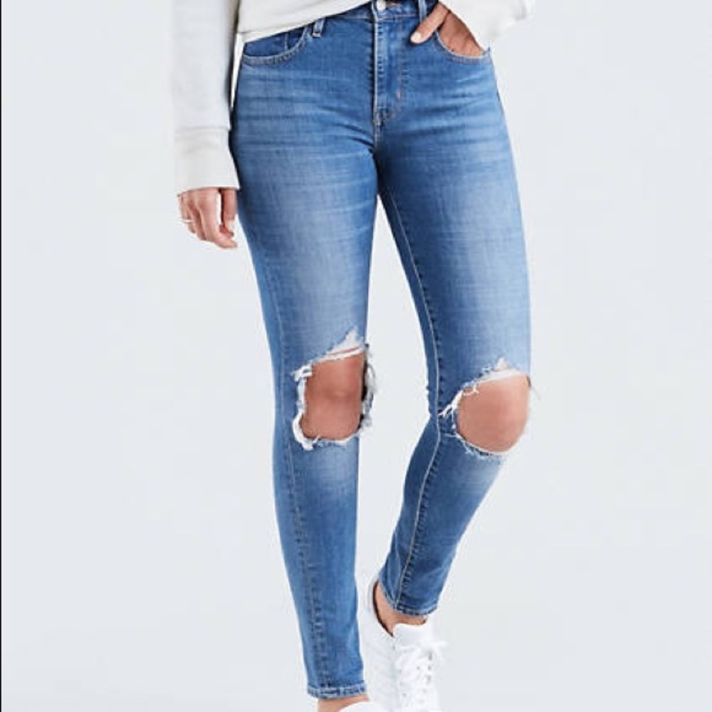 Levi’s 721 Busted Knee Skinny Jeans